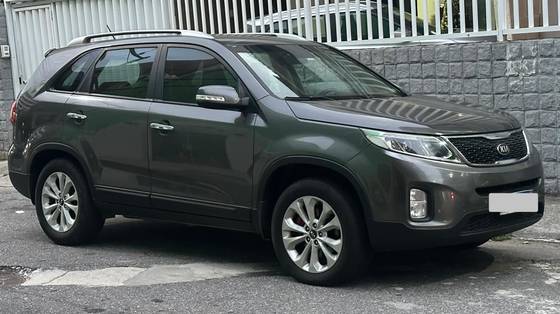 KIA SORENTO 2.4 16V GASOLINA EX AUTOMÁTICO KIA SORENTO 2.4 16V GASOLINA EX AUTOMÁTICO